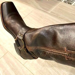 Classic motorcycle boots.